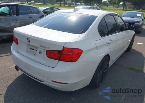 2012 BMW 328I z USA, uszkodzony, nr VIN WBA3A5C59CF344911
